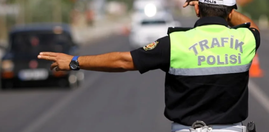 Yeni trafik cezaları yürürlüğe girdi: Cezalar rekor seviyeye çıktı