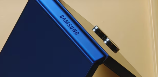 Samsung Galaxy Z Flip 8 daha hızlı şarjla gelebilir, Galaxy Z Fold 8 Ultra için daha büyük batarya iddiası