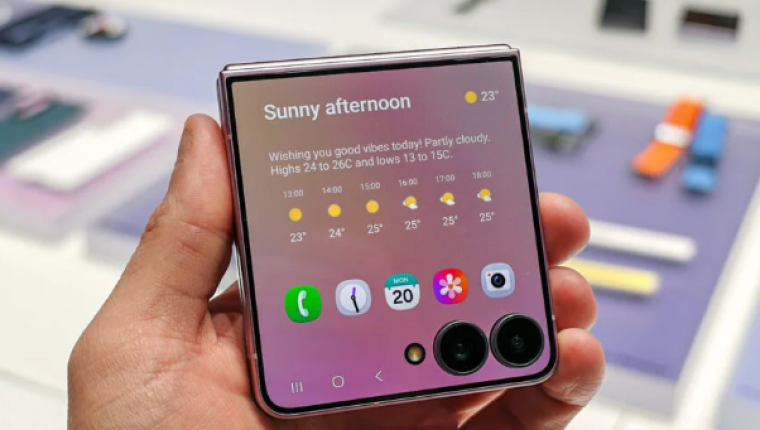 Samsung Galaxy Z Flip 8 tanıtıldı: Yapay zeka öne çıkıyor ancak donanım tarafındaki yenilikler sınırlı