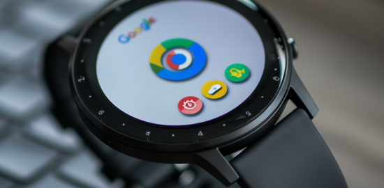 Wear OS 6.1 Android 16'nın üç aylık platform sürümü QPR2'ye dayanıyor