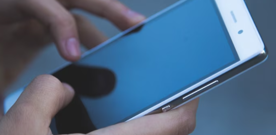 Samsung Galaxy S26, Android 17'nin yeni gizli oyununu ilk deneyen telefonlardan biri oldu