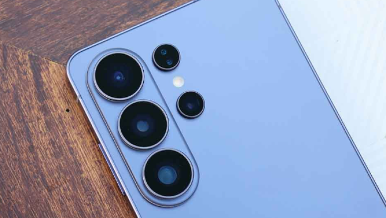 Samsung Galaxy S27 Pro'nun kamera sistemi sadeleşebilir: Ultra seviyesinden uzaklaşacağı iddia edildi