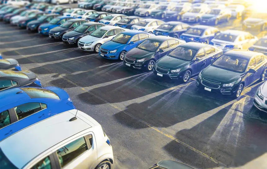 Ticaret Bakanlığı'ndan otomotiv firmalarına sert uyarı