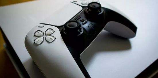 AB'den Sony'nin dijital PlayStation planına yeşil ışık: Fiziksel oyun satışını engelleyecek adım gelmeyecek