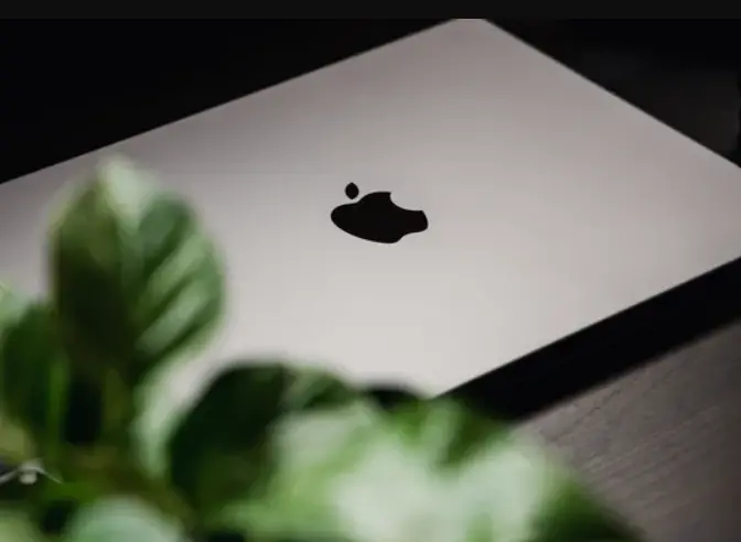 14 inç MacBook Pro, M5 Max işlemcinin performansını sınırlıyor