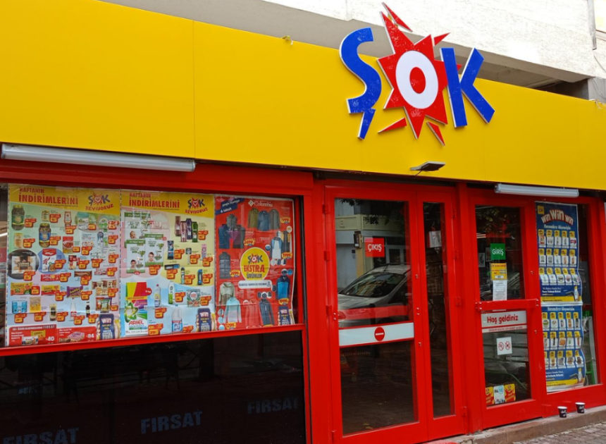 ŞOK marketler akıllı kurutma makinesi ve PS5 kulaklık satacak