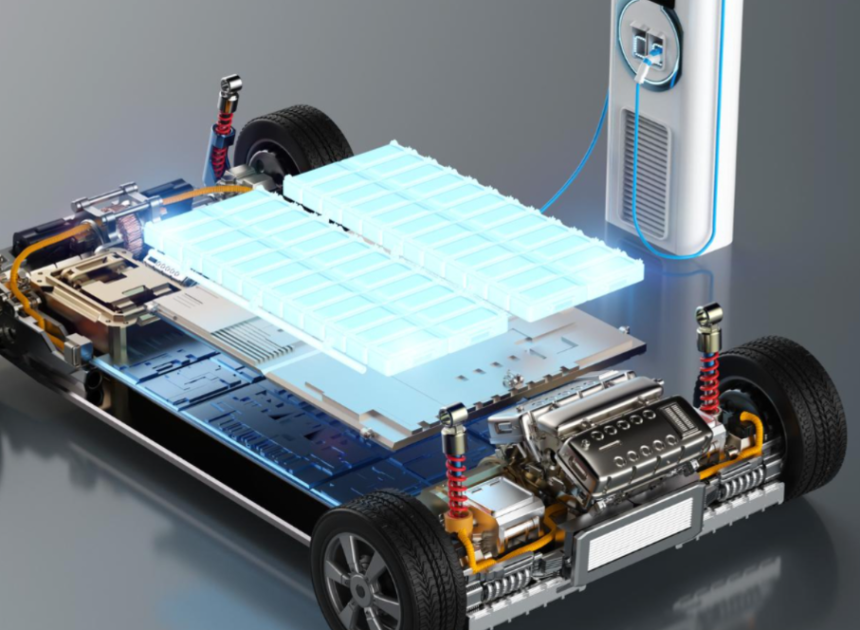 Elektrikli araç yangınlarını önleyen yeni batarya güvenlik duvarı geliştirildi