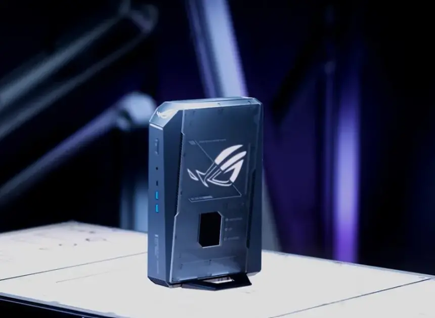 ASUS'tan avuç içine sığan oyun canavarı: ROG GR70 satışa çıktı