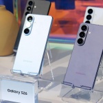 Galaxy S26 güvenli oynadı ama fiyatı zıplattı.