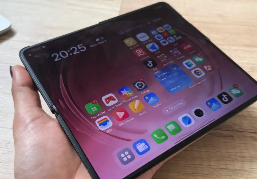 Oppo Find N6'nın tüm özellikleri sızdırıldı: çift LTPO ekran ve 6000 mAh batarya