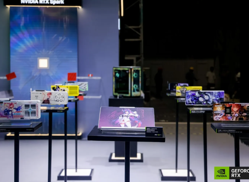 NVIDIA, BW2026'da oyun temalı özel RTX 5080 ekran kartlarını sergiliyor