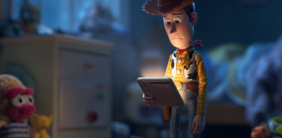 Toy Story 5 fragmanında Woody acı gerçeği paylaşıyor