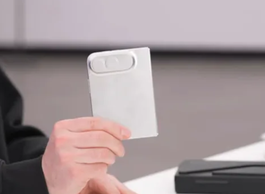Yıllardır katlanabilir telefon kullanıyorum: Galaxy Z Fold 8 ve iPhone Ultra, 2026'da bu form faktörünü değiştirebilir