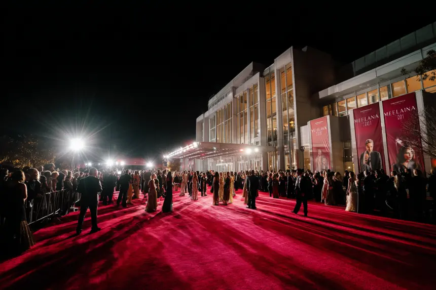 Melania Trump belgeseli gişede beklentileri aşarak şok etkisi yarattı