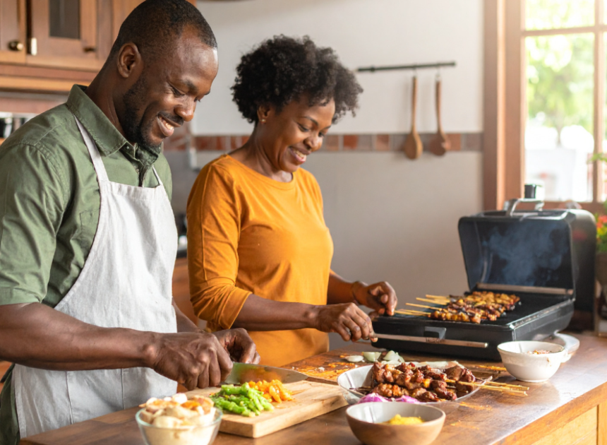 Kömürsüz kokusuz pratik: 2025’in favori elektrikli ızgaraları