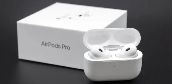 AirPods Pro 3 tanıtıldı: Hayran bırakan özelliklerle geliyor