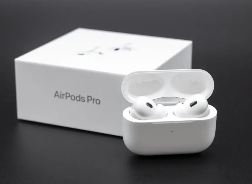 AirPods Pro 3 tanıtıldı: Hayran bırakan özelliklerle geliyor