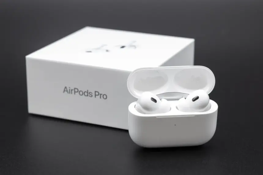 AirPods Pro 3 tanıtıldı: Hayran bırakan özelliklerle geliyor