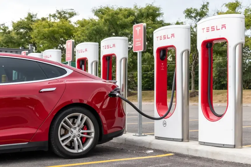 Tesla Supercharger Türkiye yatırımları hız kesmiyor